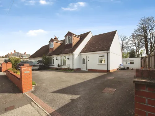Heath Park Avenue, Heath, Cardiffphoto