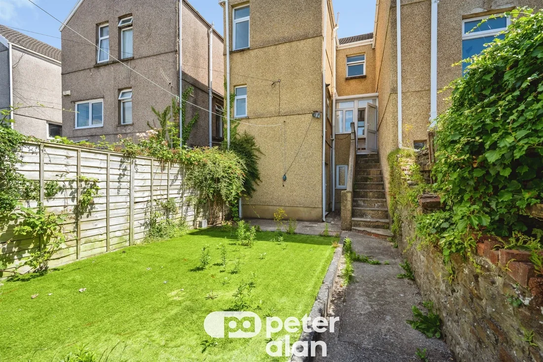 Property photo 10