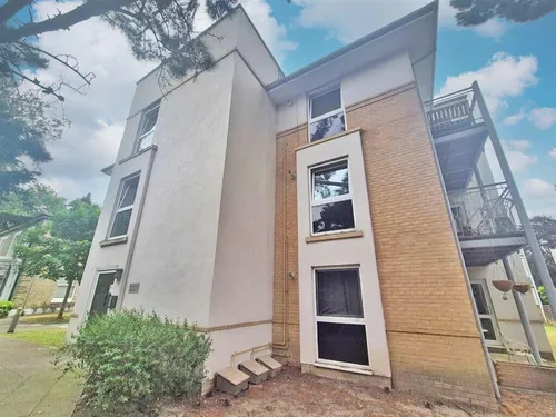 Archers Road, SOUTHAMPTONphoto