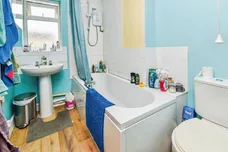 Charter Road, Chippenham