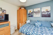 Walnut Drive, Chippenham