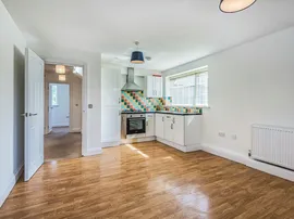 Western Road, Shoreham-By-Sea thumb 3