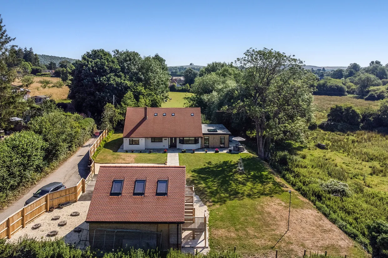Smallbrook Lane, Warminster, BA12 photo 1
