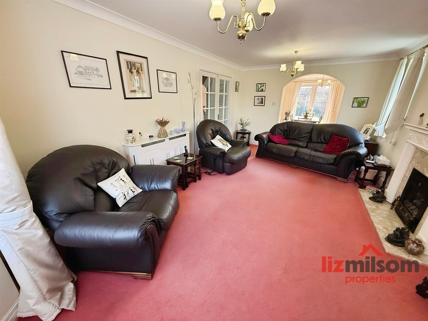 Almond Grove, Newhall, Swadlincote Image 7