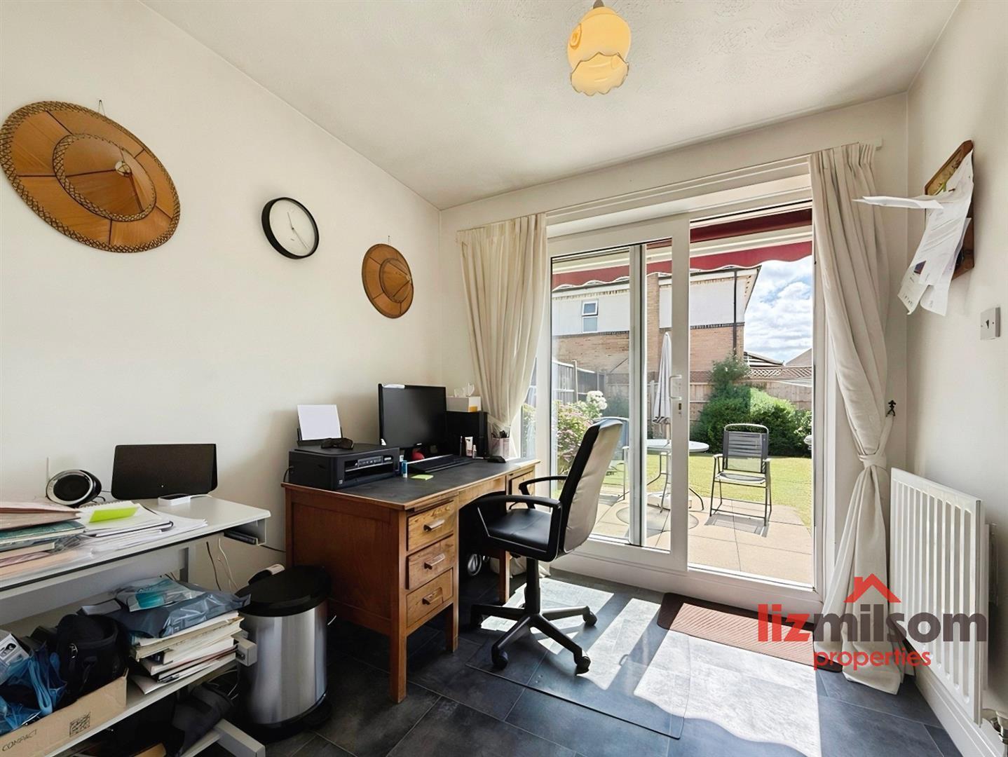Almond Grove, Newhall, Swadlincote Image 10