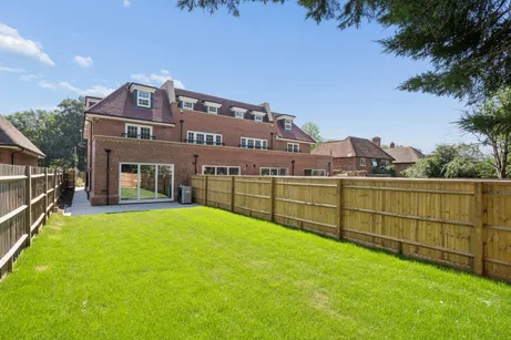 Amersham Road, Beaconsfield, HP9