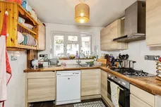 Birdhill Avenue, Reading