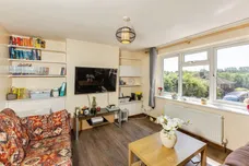 Birdhill Avenue, Reading
