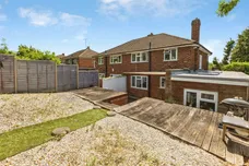 Birdhill Avenue, Reading