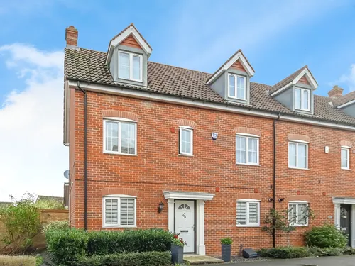 Maskell Drive, Bedfordphoto