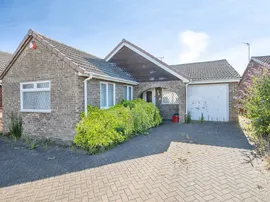 Sherwood Drive, Clacton-On-Sea photo