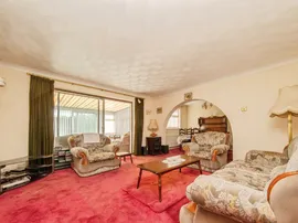 Sherwood Drive, Clacton-On-Sea thumb 2