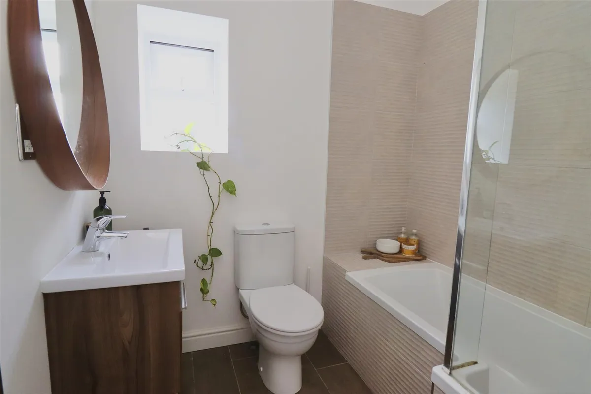 3 Grassdale Park, Brough
