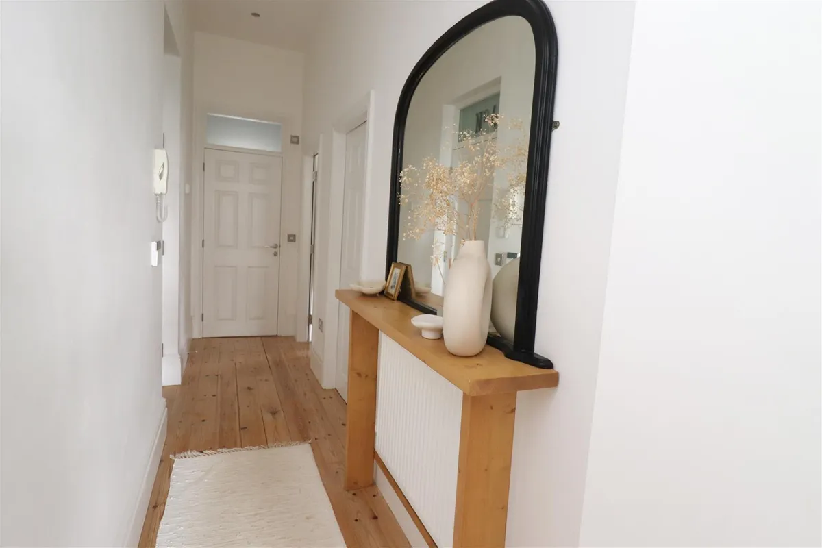 3 Grassdale Park, Brough