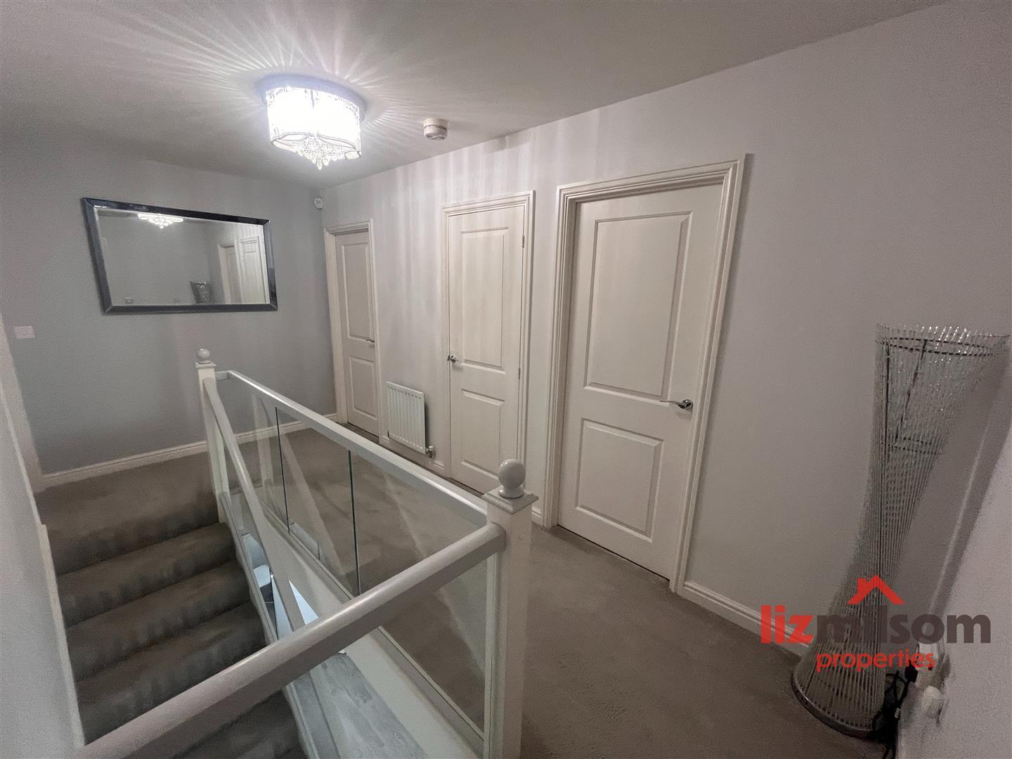 Newman Drive, Church Gresley, Swadlincote Image 15
