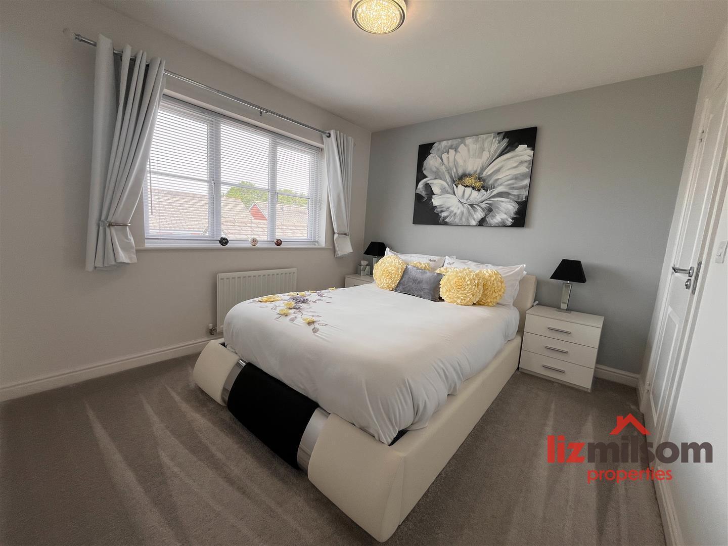 Newman Drive, Church Gresley, Swadlincote Image 20