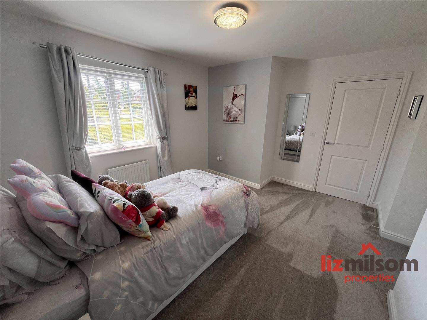 Newman Drive, Church Gresley, Swadlincote Image 23