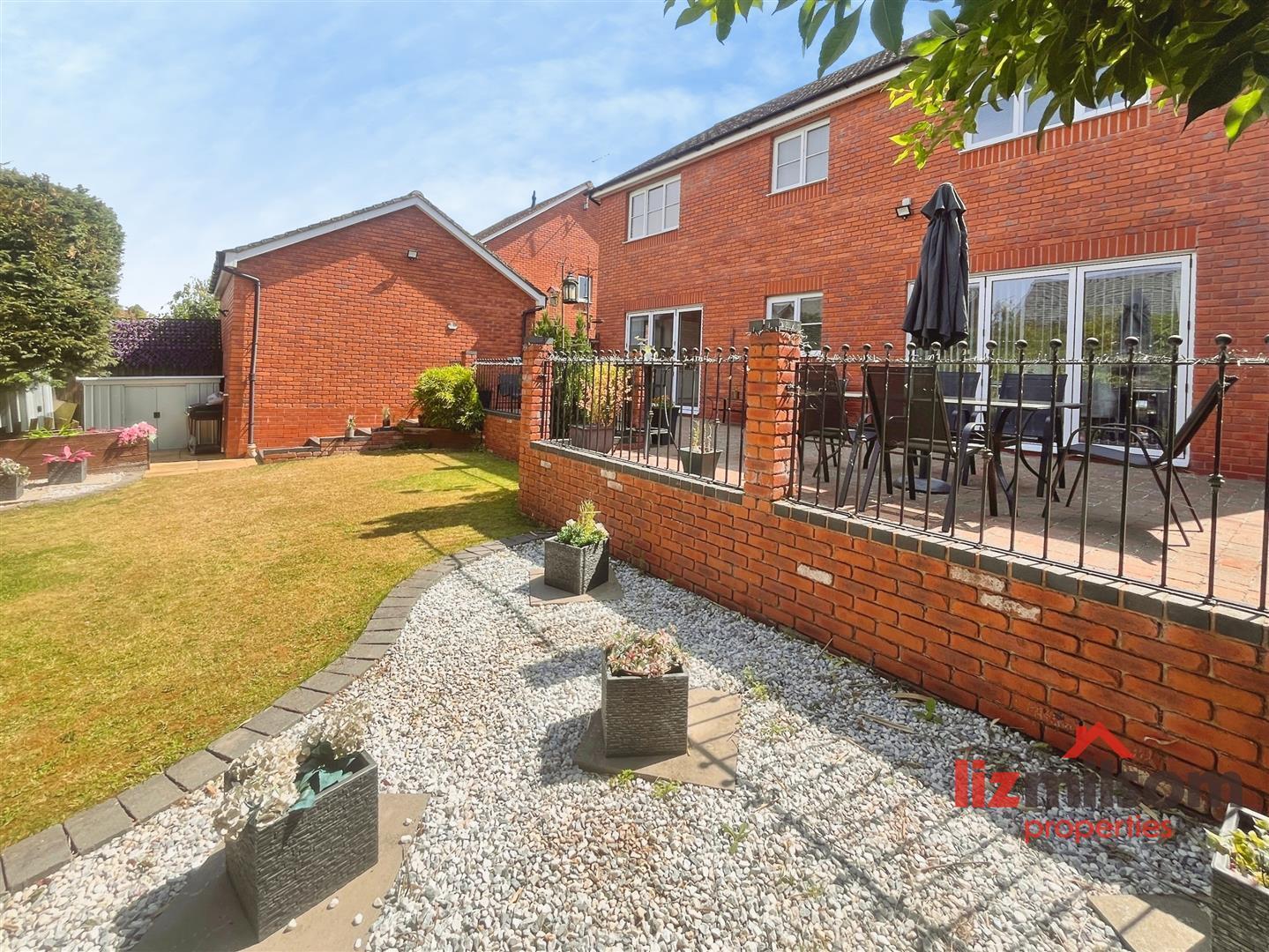 Newman Drive, Church Gresley, Swadlincote Image 35
