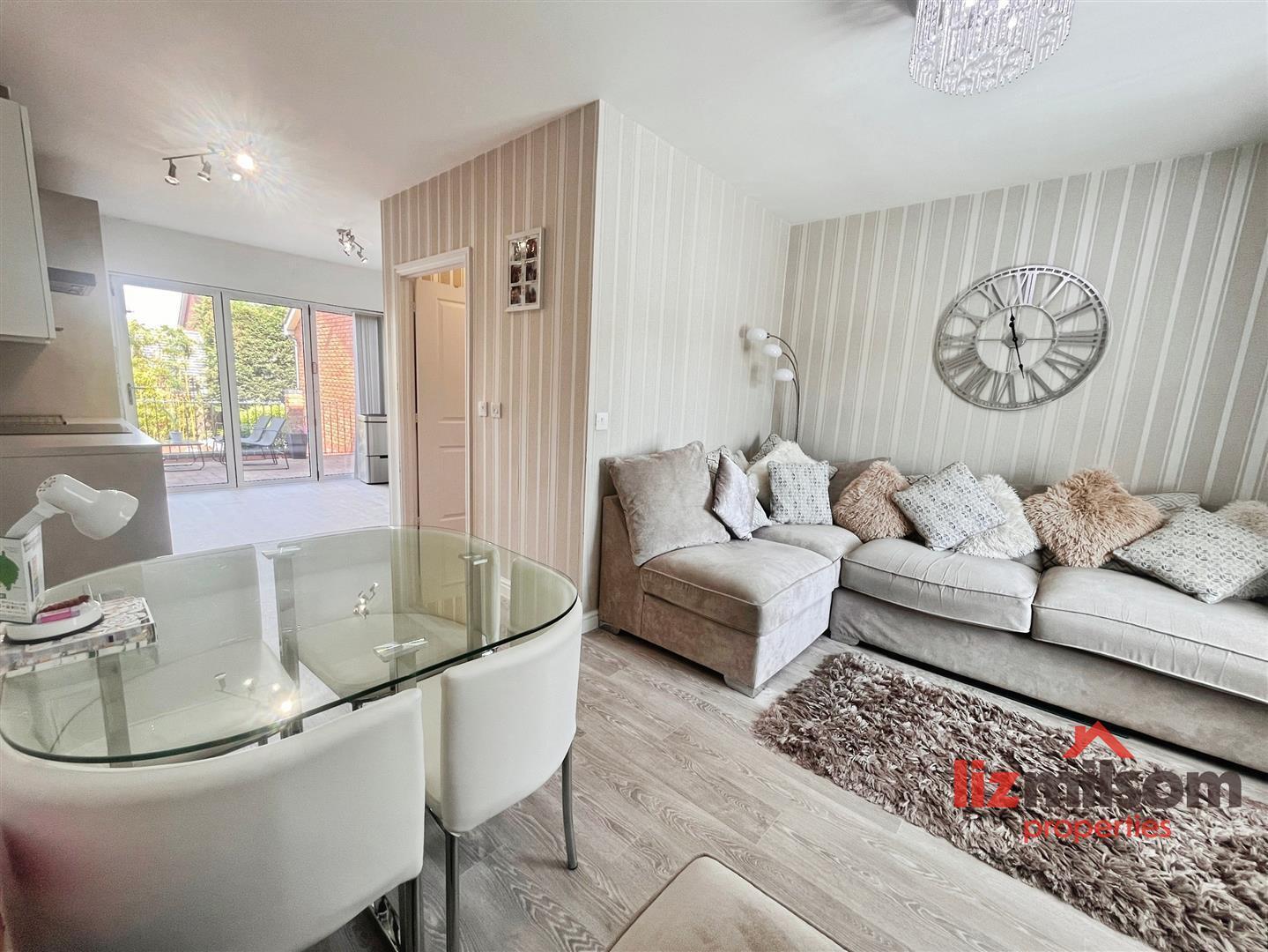 Newman Drive, Church Gresley, Swadlincote Image 4