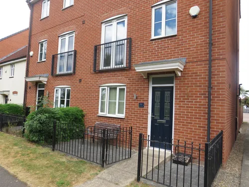 Waterfields, Retfordphoto