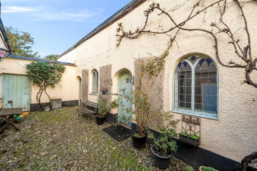 Property Image 6