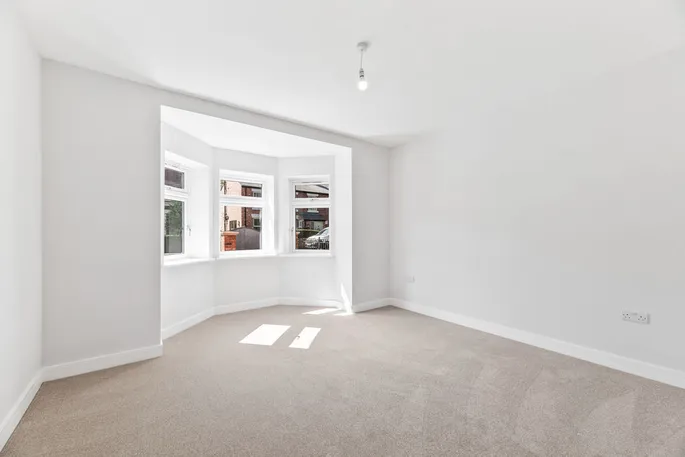 Property carousel image 11