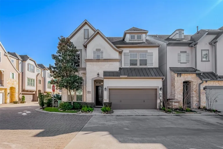 6703 Saxton Manor Ln, Houston, TX 77055