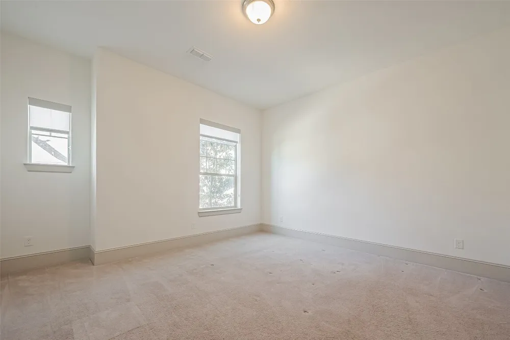 6703 Saxton Manor Ln, Houston, TX 77055