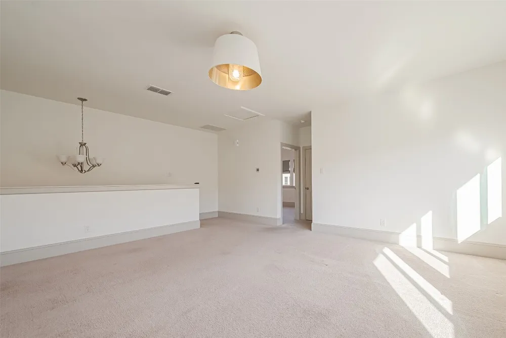 6703 Saxton Manor Ln, Houston, TX 77055