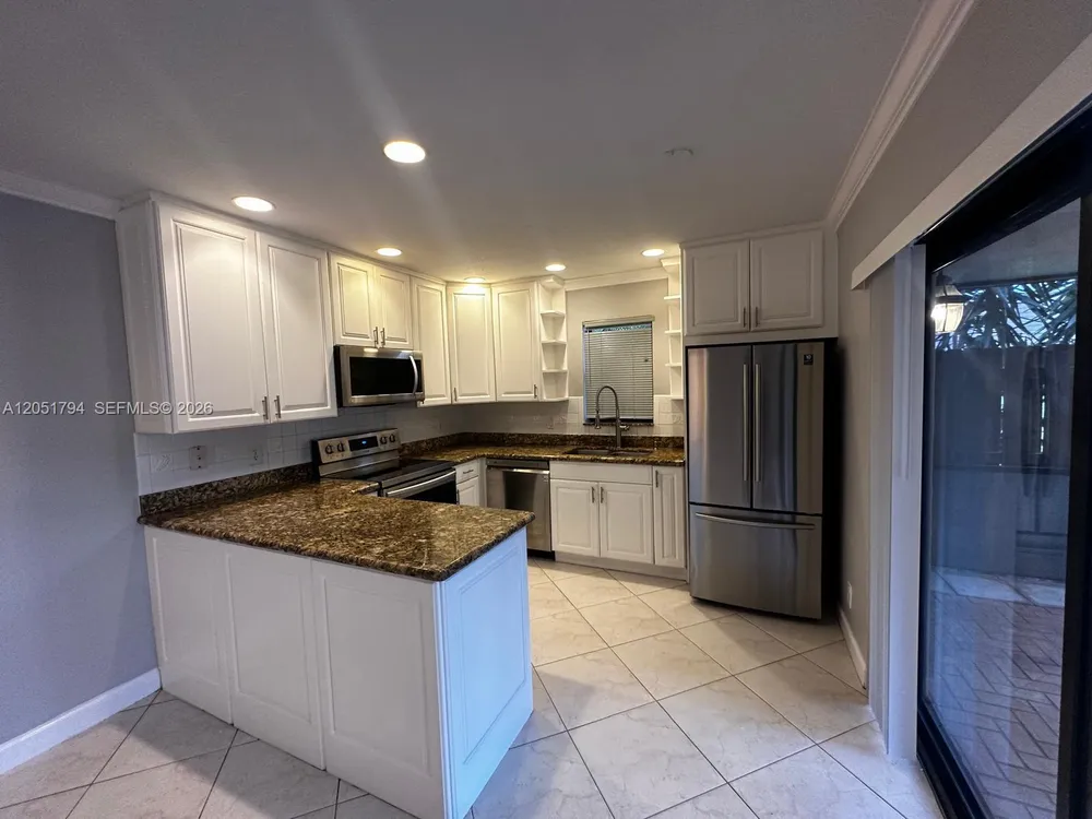 7671 Courtyard Run W, Boca Raton, FL 33433