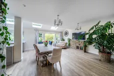 Firs Close, Horsham, RH12 photo 4