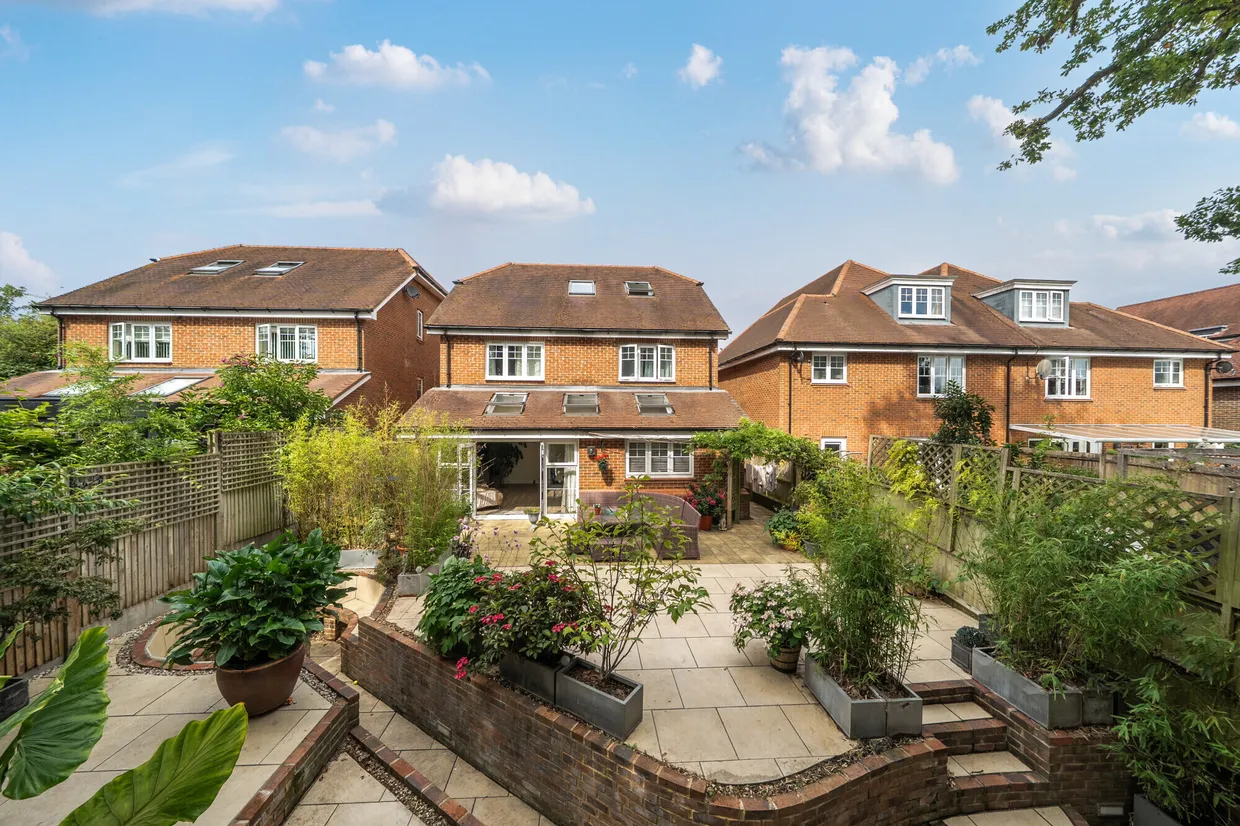 Firs Close, Horsham, RH12 photo 7