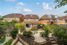 Firs Close, Horsham, RH12 photo 7