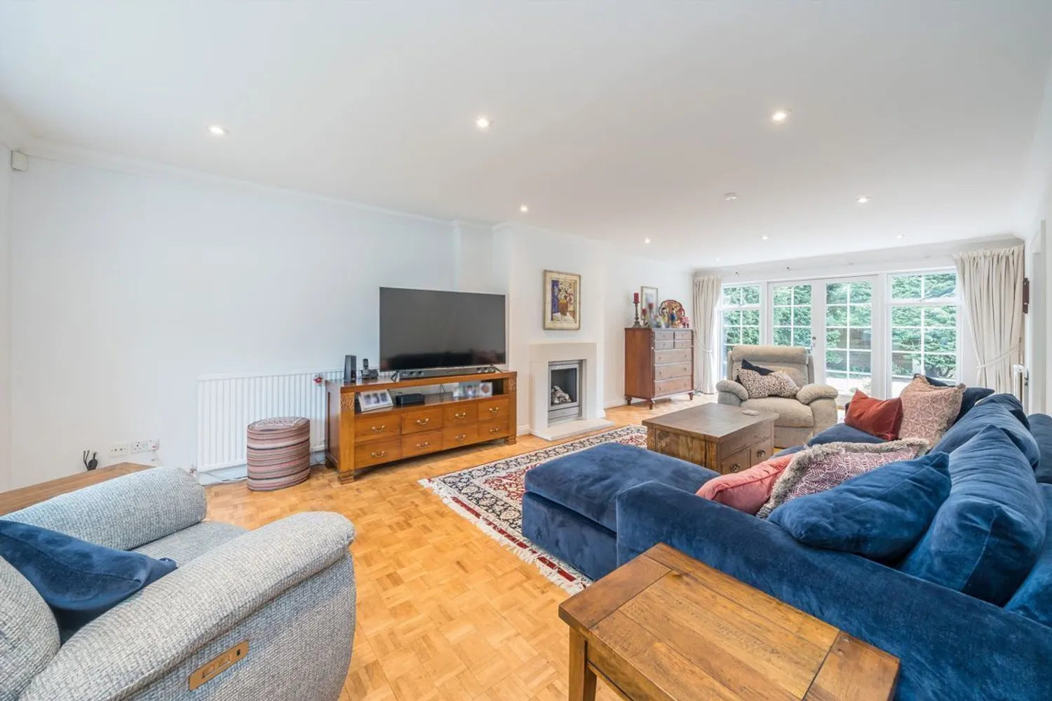 Fairacres, Cobham, KT11 photo 2