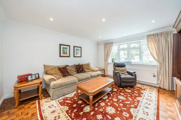 Fairacres, Cobham, KT11 photo 5