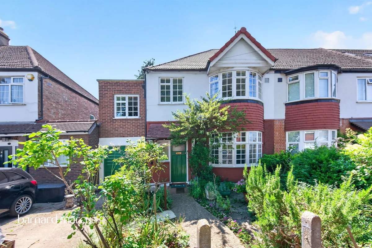 Arthur Road, New Malden