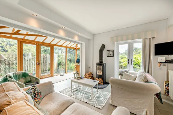 Brook Lane, Parkgate, CH64 photo 9