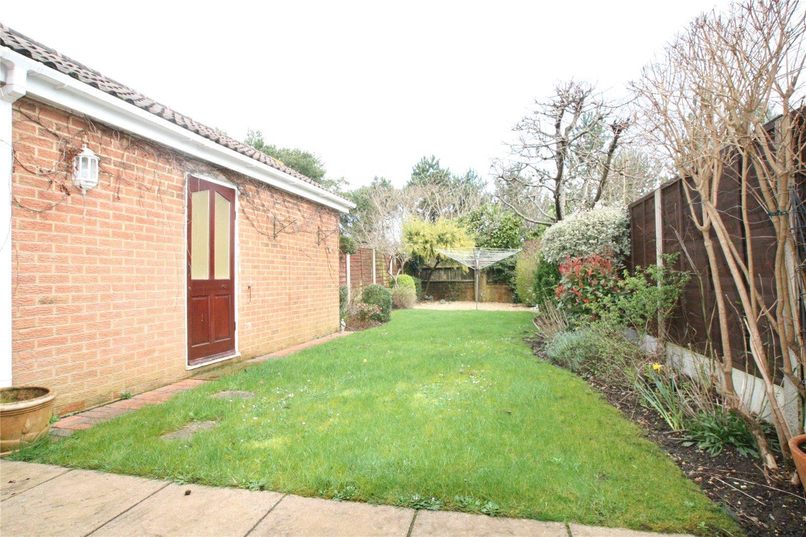 Mcwilliam Close Talbot Village, Poole Image 8