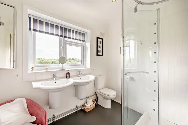 Brook Lane, Parkgate, CH64 photo 19