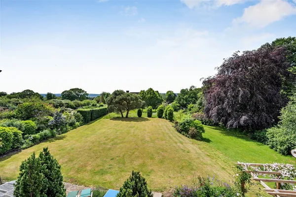 Brook Lane, Parkgate, CH64 photo 29