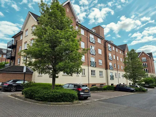 Viridian Square, AYLESBURYphoto