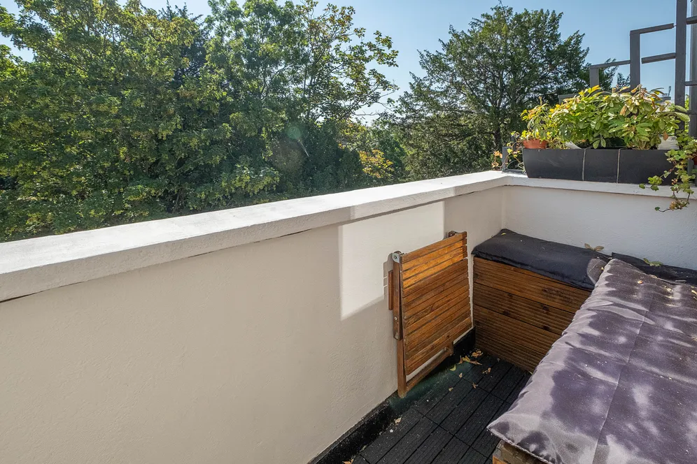 Kingston Hill, Kingston Upon Thames, KT2 photo 3