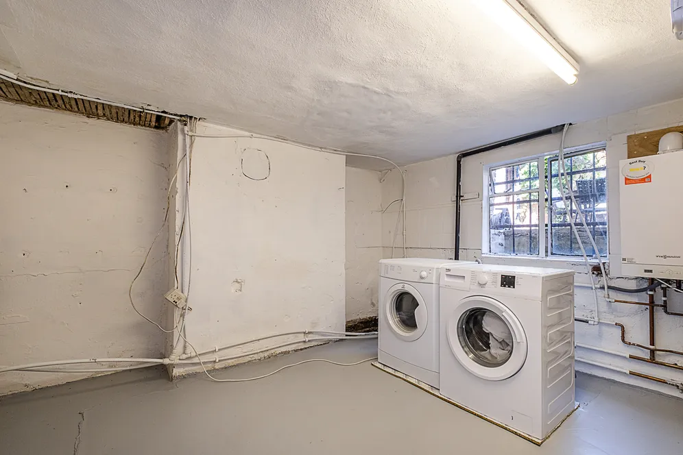 Clapham Manor Street, London, SW4 photo 10
