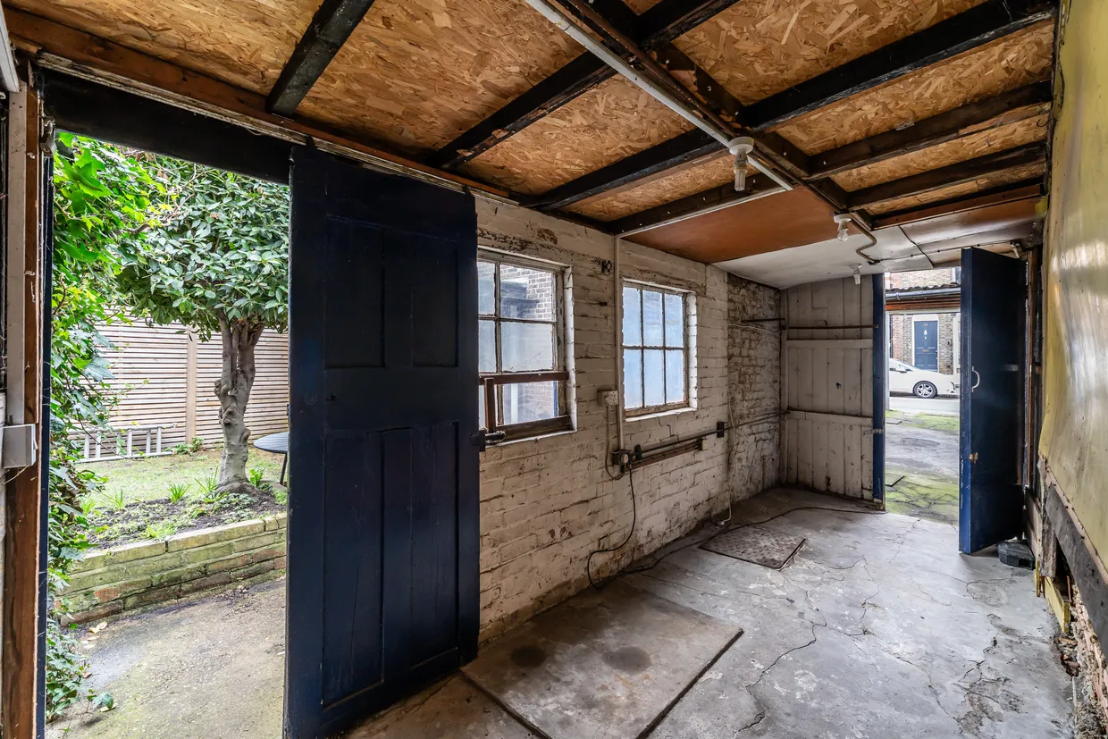 Clapham Manor Street, London, SW4 photo 30