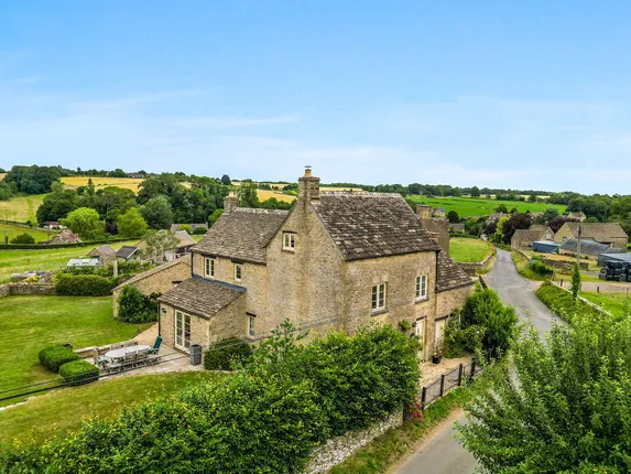 Daglingworth, Cirencester, GL7
