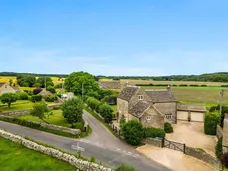 Daglingworth, Cirencester, GL7 photo 23