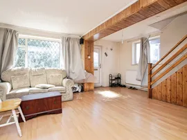 Mayfair Close, Dudley thumb 3