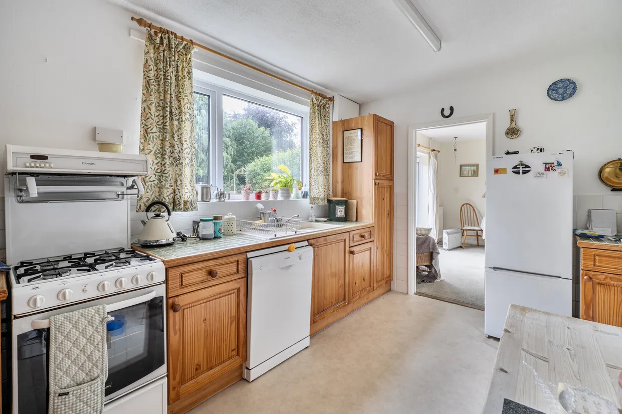 Twyver Close, Upton St. Leonards, Gloucester, GL4 photo 11