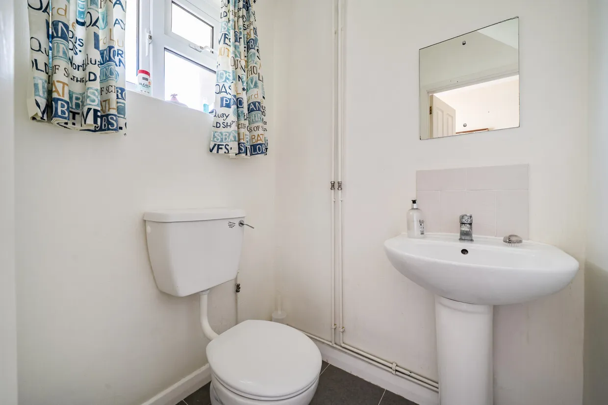 Twyver Close, Upton St. Leonards, Gloucester, GL4 photo 14