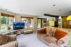 Park View Road, Woldingham, CR3 photo 15